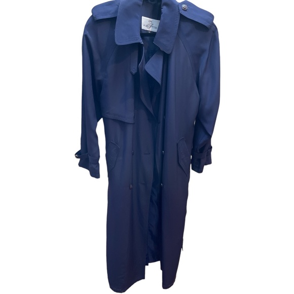 UTEX for LAURA petite trench coat in navy size 12p. In EUC. Lots of nice button - Picture 3 of 5